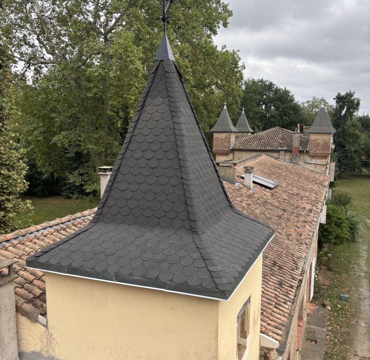 Rénovation complète achevée : charpente + couverture — Saint-Jean-du-Falga